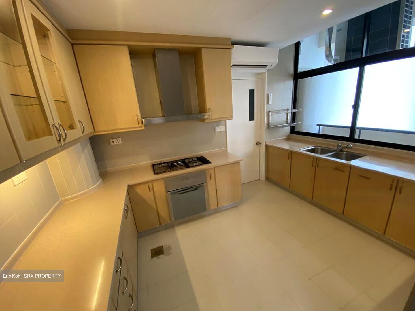 The Colonnade (D10), Condominium #460686591